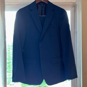 Banana Republic navy slim suit. 36R. Pants 31 x 30.